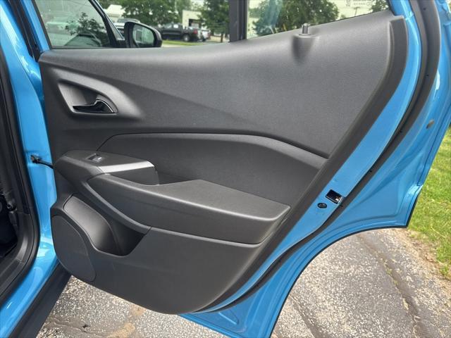 new 2025 Chevrolet Trax car, priced at $26,540