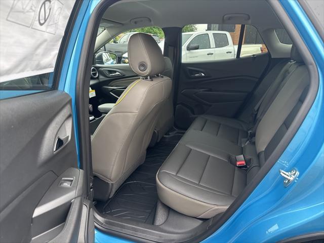 new 2025 Chevrolet Trax car, priced at $26,540