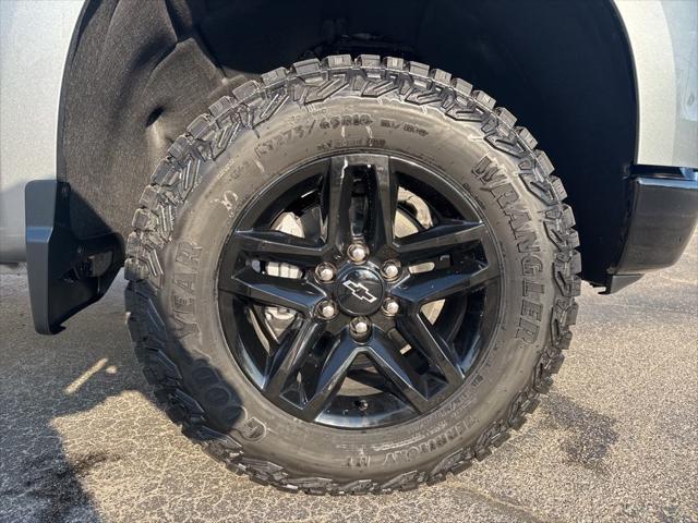 new 2025 Chevrolet Silverado 1500 car, priced at $53,990