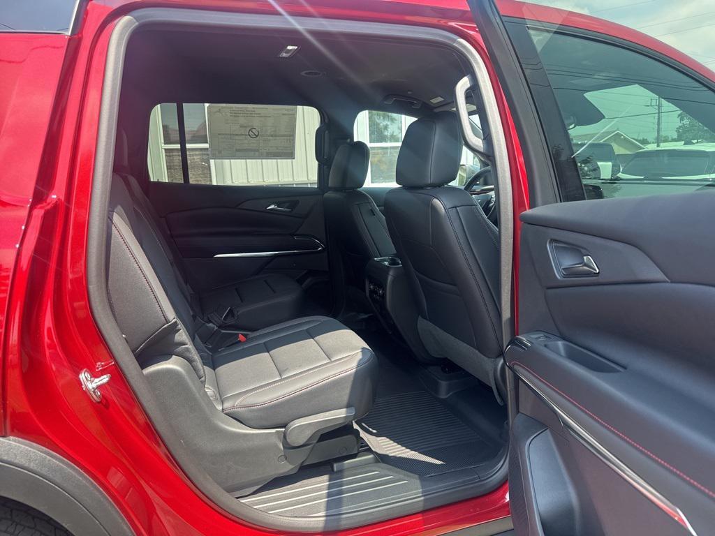 new 2025 Chevrolet Traverse car, priced at $50,830