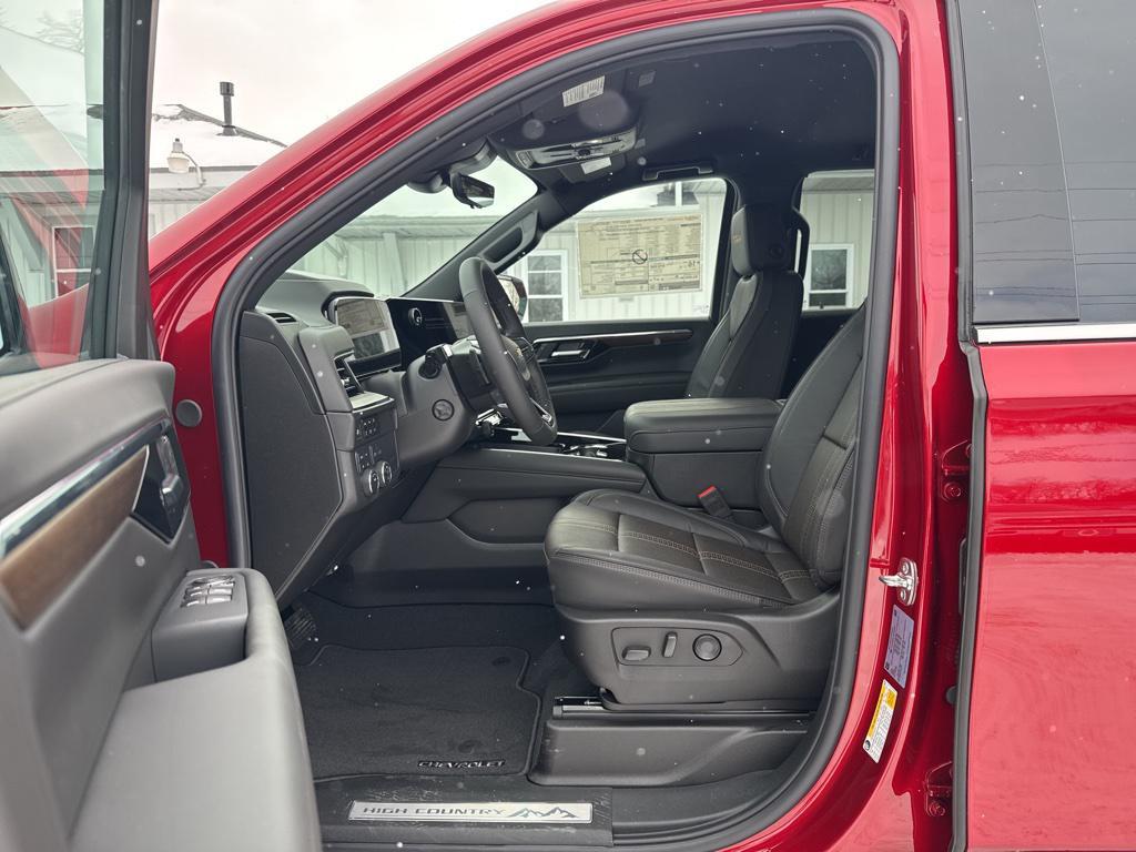 new 2025 Chevrolet Tahoe car, priced at $76,999