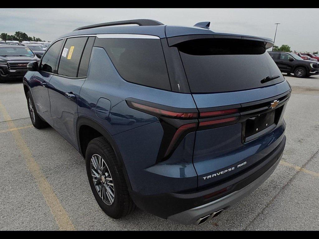 used 2025 Chevrolet Traverse car, priced at $40,986