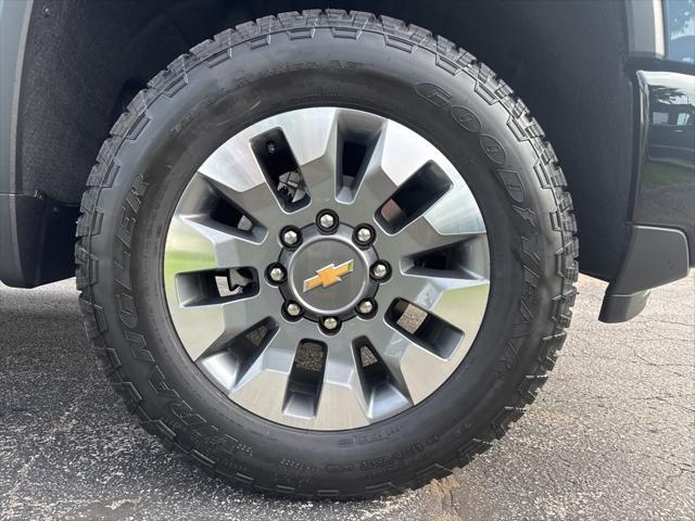 new 2025 Chevrolet Silverado 2500 car, priced at $58,675