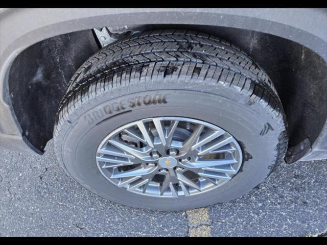 used 2024 Chevrolet Traverse car, priced at $40,500