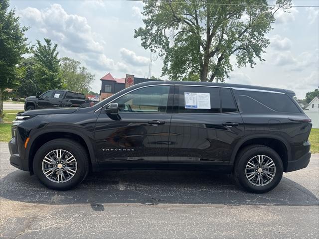 used 2024 Chevrolet Traverse car, priced at $39,861