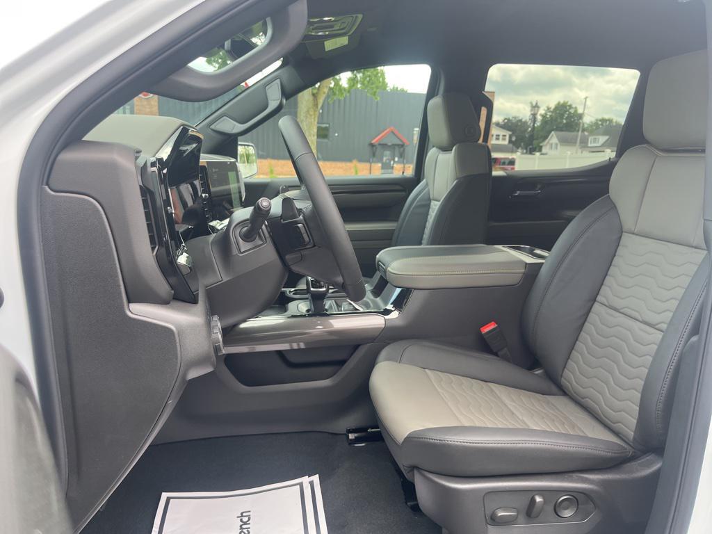 new 2024 Chevrolet Silverado 1500 car, priced at $65,999