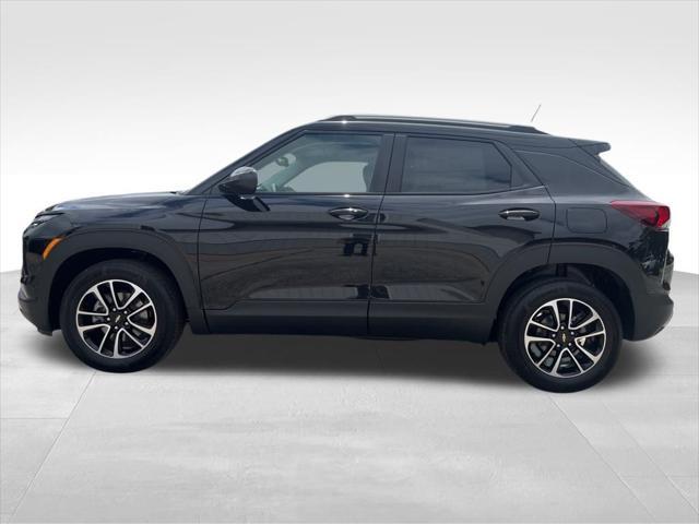 new 2025 Chevrolet TrailBlazer car, priced at $28,080