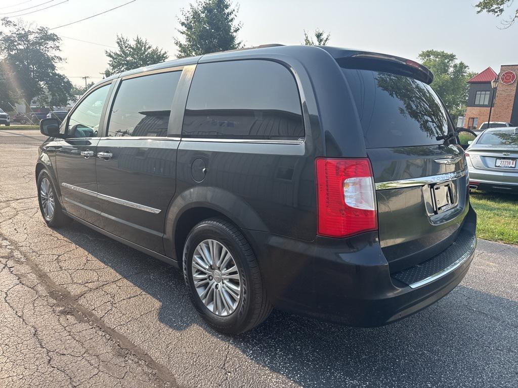 used 2016 Chrysler Town & Country car, priced at $12,294