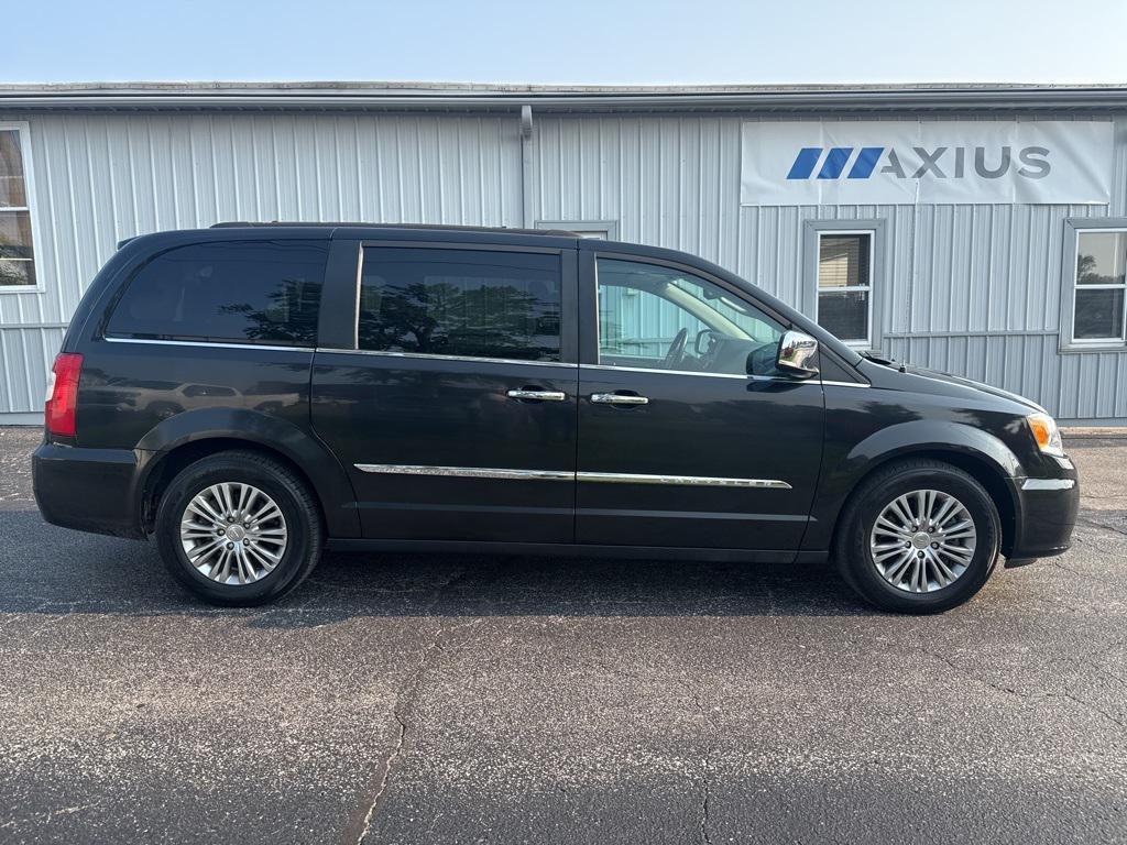 used 2016 Chrysler Town & Country car, priced at $12,294