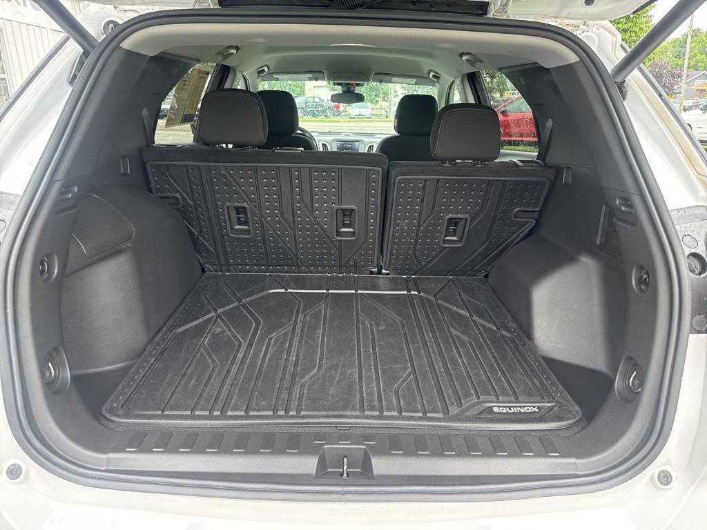 used 2022 Chevrolet Equinox car, priced at $23,373