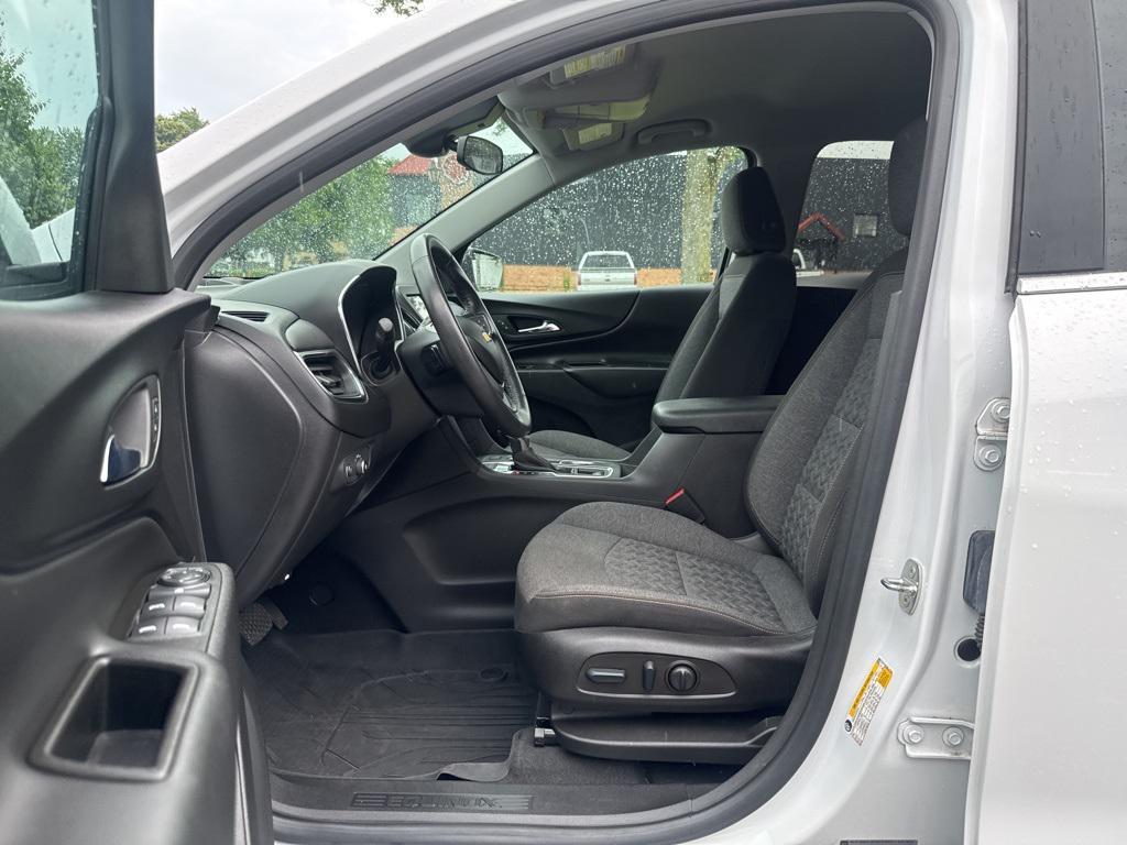 used 2022 Chevrolet Equinox car, priced at $23,373