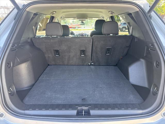 used 2022 Chevrolet Equinox car, priced at $21,834