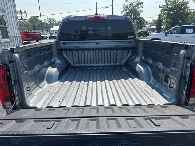 new 2025 Chevrolet Colorado car, priced at $40,390