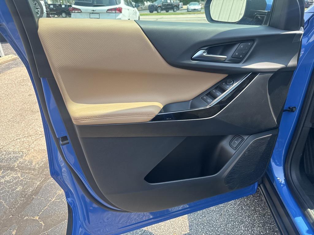 new 2026 Chevrolet Equinox car, priced at $36,968