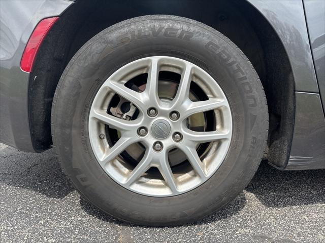 used 2020 Chrysler Pacifica car, priced at $17,550