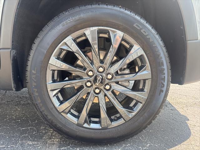 used 2023 Chevrolet Traverse car, priced at $41,852