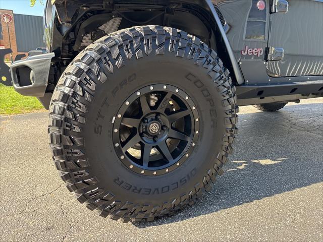 used 2020 Jeep Wrangler Unlimited car, priced at $32,499
