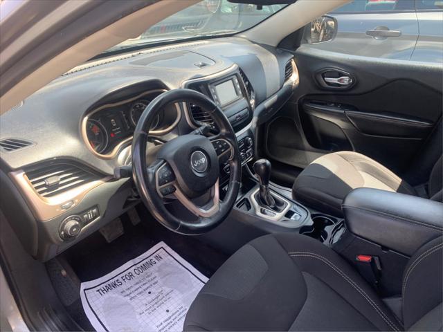 used 2016 Jeep Cherokee car, priced at $8,895