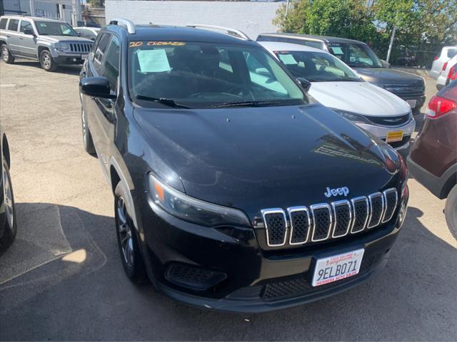 used 2020 Jeep Cherokee car, priced at $10,404