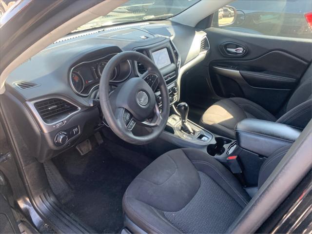 used 2020 Jeep Cherokee car, priced at $10,404