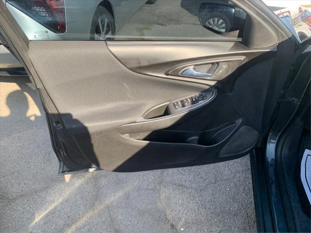 used 2018 Chevrolet Malibu car, priced at $9,995