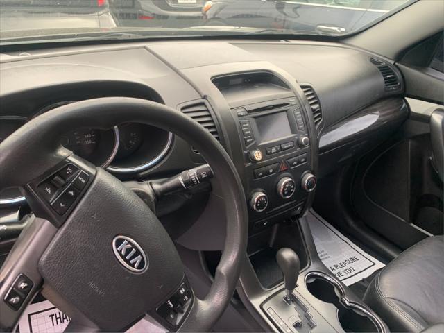 used 2013 Kia Sorento car, priced at $7,900