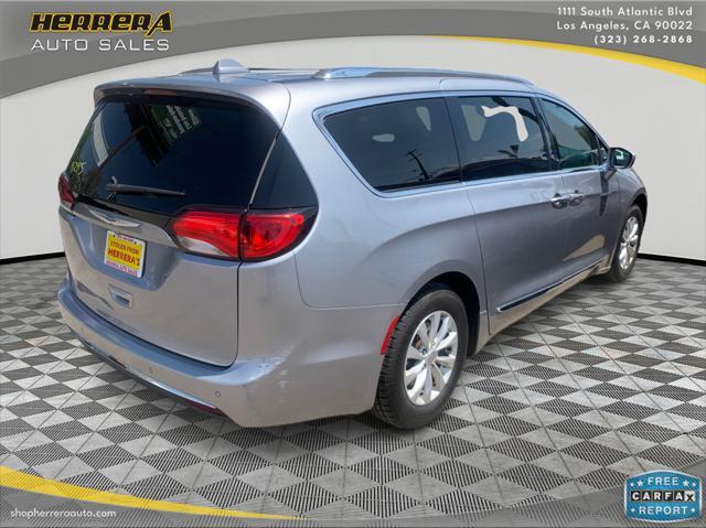 used 2019 Chrysler Pacifica car, priced at $11,600