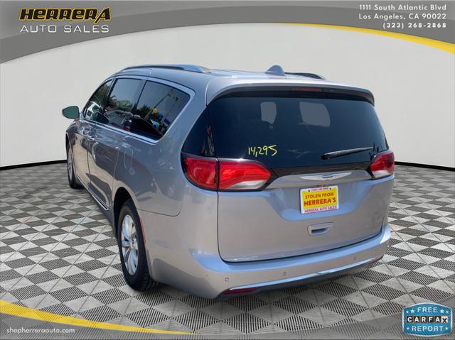 used 2019 Chrysler Pacifica car, priced at $11,600