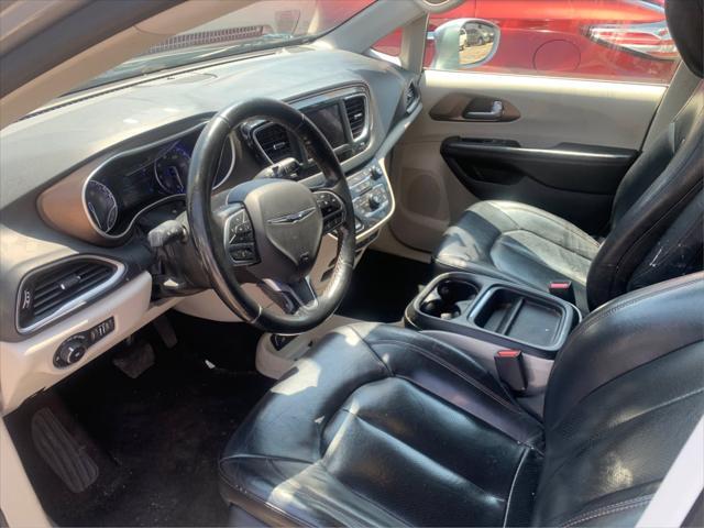 used 2019 Chrysler Pacifica car, priced at $11,600
