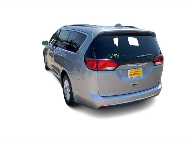 used 2019 Chrysler Pacifica car, priced at $11,600