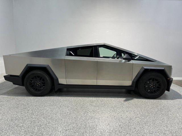 used 2024 Tesla Cybertruck car