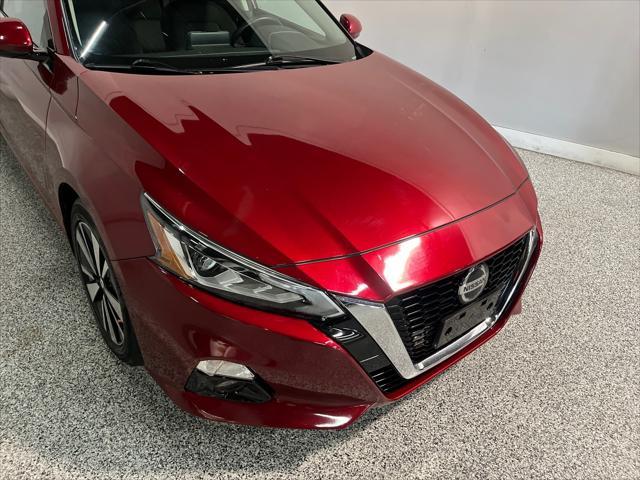 used 2020 Nissan Altima car, priced at $18,998