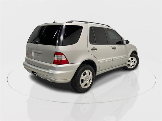 used 2002 Mercedes-Benz M-Class car, priced at $3,695