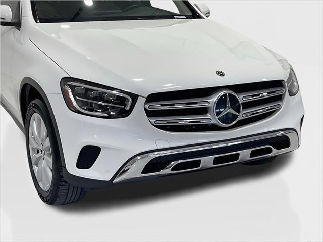 used 2020 Mercedes-Benz GLC 300 car, priced at $20,747