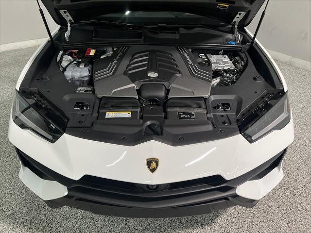 used 2023 Lamborghini Urus car, priced at $299,998