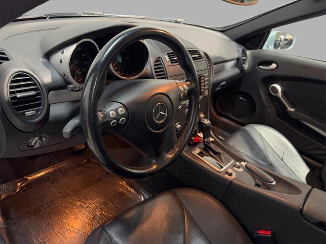 used 2007 Mercedes-Benz SLK-Class car, priced at $8,911