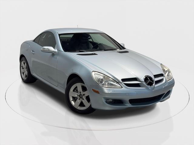 used 2007 Mercedes-Benz SLK-Class car, priced at $8,911