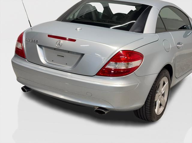 used 2007 Mercedes-Benz SLK-Class car, priced at $8,911