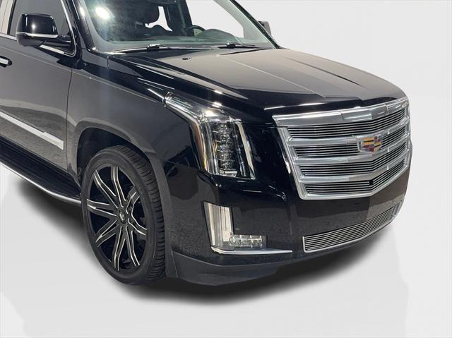 used 2016 Cadillac Escalade car, priced at $28,995