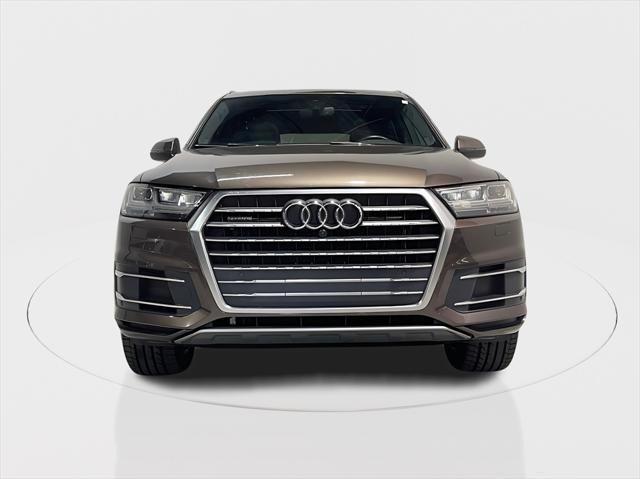 used 2019 Audi Q7 car, priced at $20,495