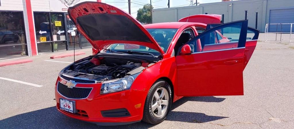 used 2014 Chevrolet Cruze car, priced at $7,990