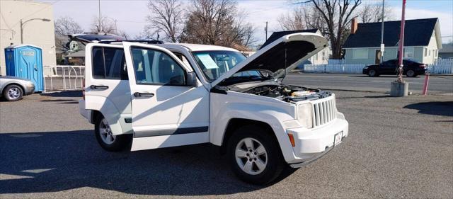 used 2009 Jeep Liberty car, priced at $5,490
