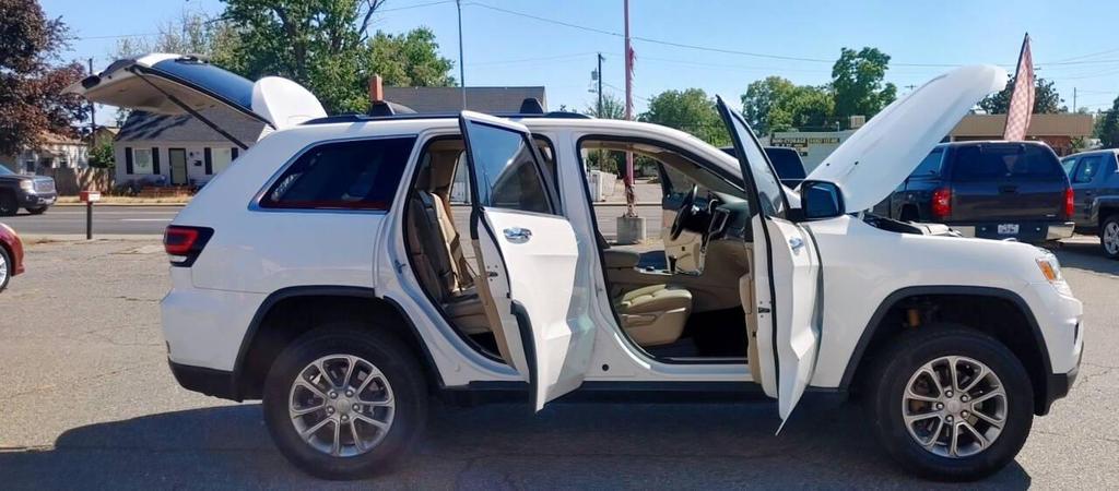 used 2014 Jeep Grand Cherokee car, priced at $8,990