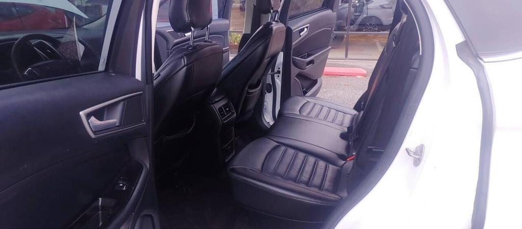 used 2015 Ford Edge car, priced at $5,990