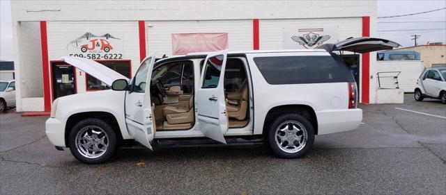 used 2007 GMC Yukon XL car, priced at $7,990