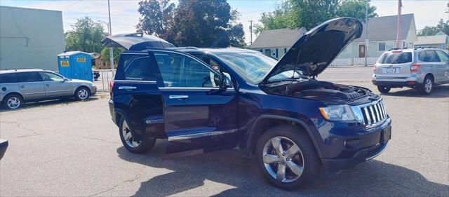 used 2012 Jeep Grand Cherokee car, priced at $7,490