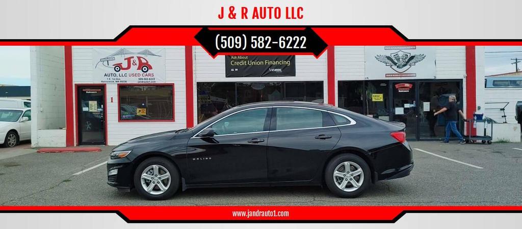used 2022 Chevrolet Malibu car, priced at $15,990