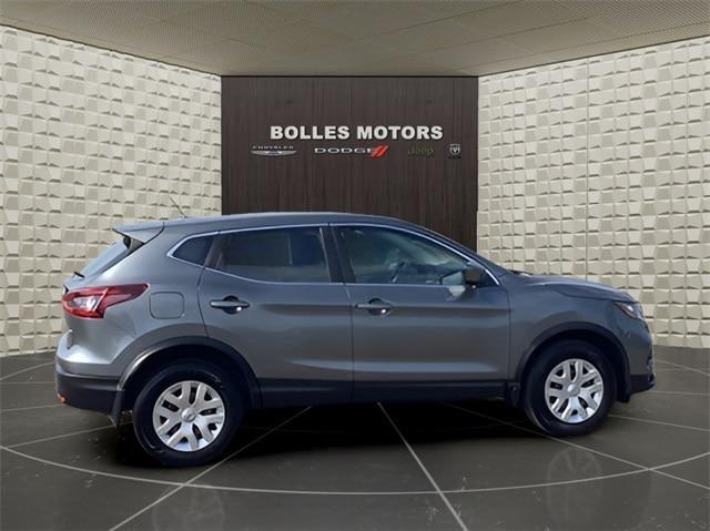 used 2020 Nissan Rogue Sport car, priced at $15,788