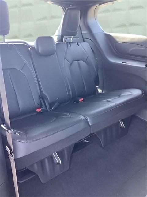 used 2021 Chrysler Pacifica car, priced at $35,488