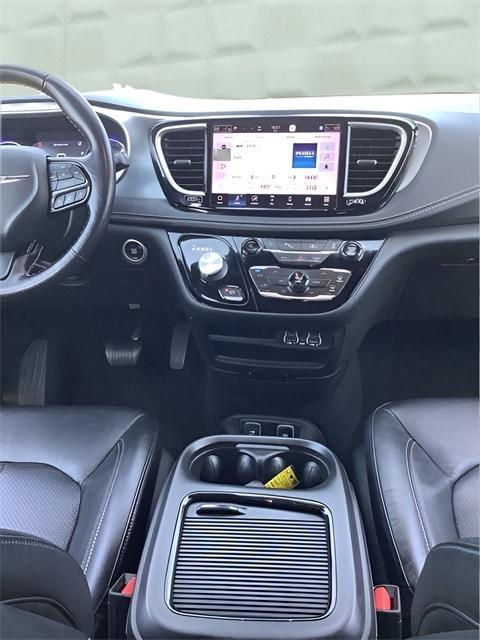 used 2021 Chrysler Pacifica car, priced at $35,488